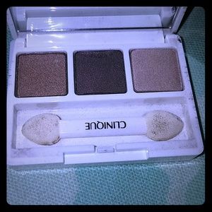 👉Firm👈Clinique All About Shadow Trio